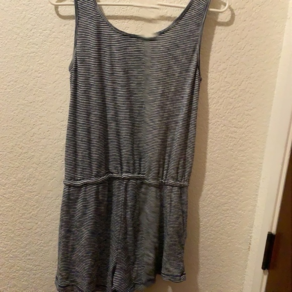 Lucky Lotus size small romper - Picture 7 of 7